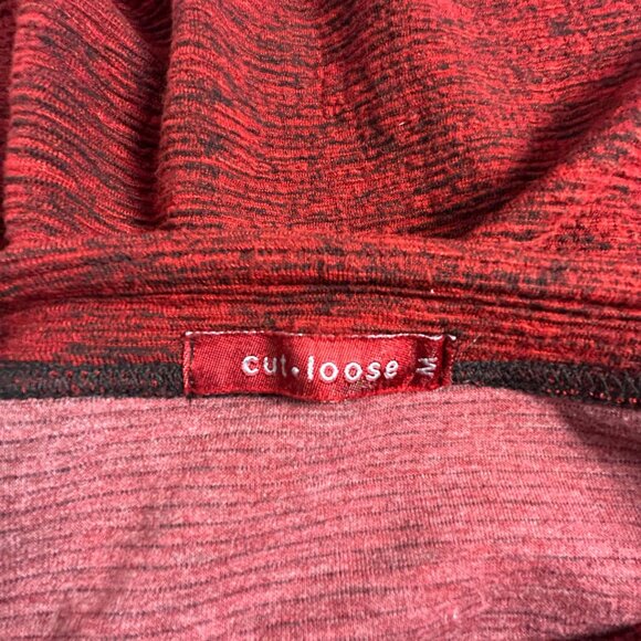 Cut Loose Womens Red Black Textured Long Sleeve Boat Neck Top Size Medium Casual - Picture 3 of 8